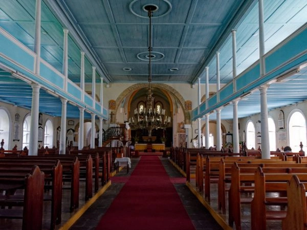 St Vincent, Kingstown, Interno della Cattedrale di San Giorgio