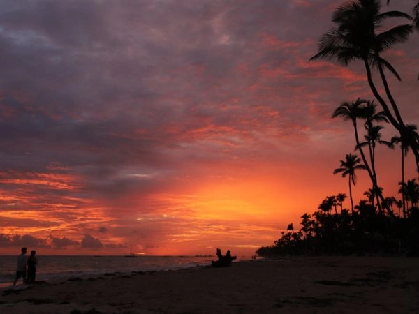 romantico tramonto repubblica dominicana