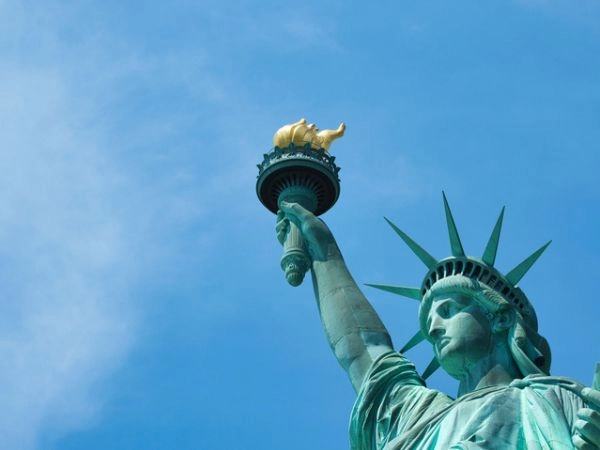 visitare la Statua della Libertà a New York visitare la Statua della Libertà a New York