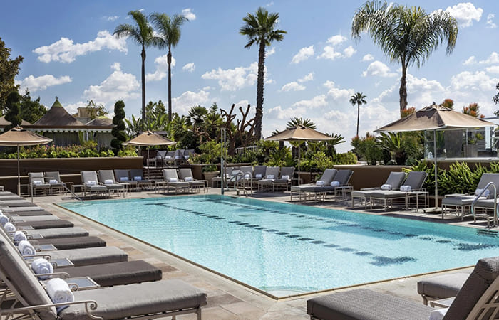 piscina Four Seasons Hotel Los Angeles