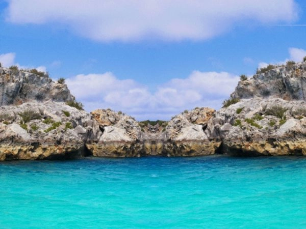 Thunderball Grotto vacanza alle Bahamas agenzia viaggi 