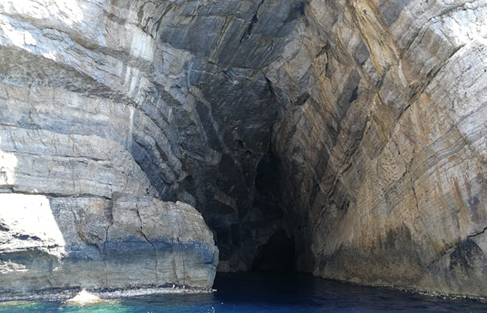 Grotta della Bombarda grotte isola di Favignana