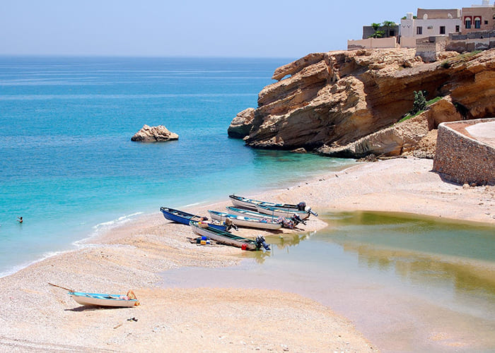 vacanza avventurosa in Oman con agenzia viaggi