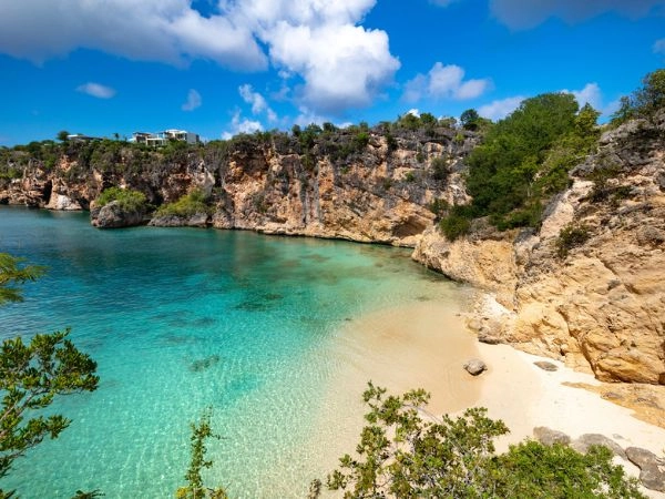 little bay la più piccola spiaggia di anguilla caraibi