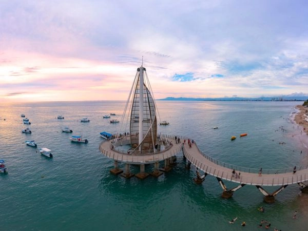 playa de los muertos puerto vallarta messico 