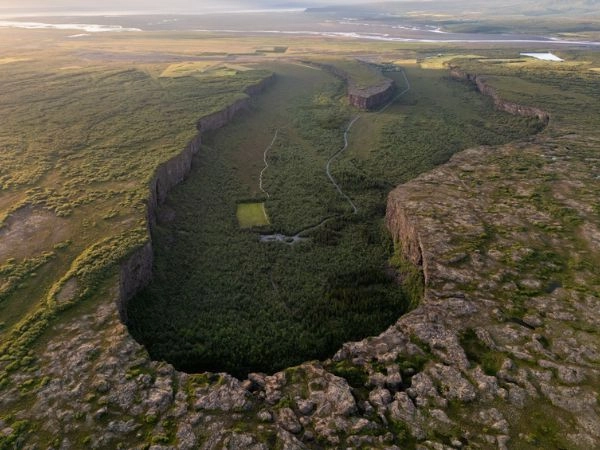 Ásbyrgi Canyon