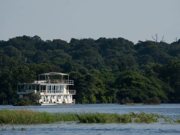 Una crociera sul fiume Chobe in Botswana