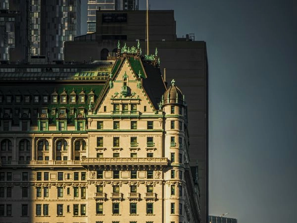 The Plaza Hotel è uno degli hotel di lusso più iconici
