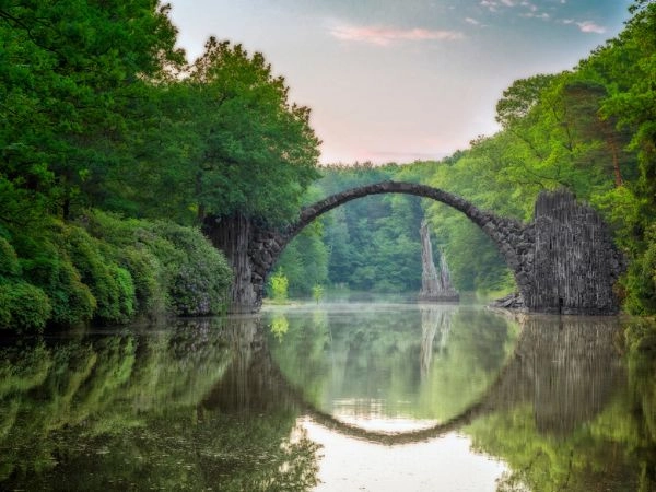 Ammirare e fotografare il “Ponte del Diavolo”