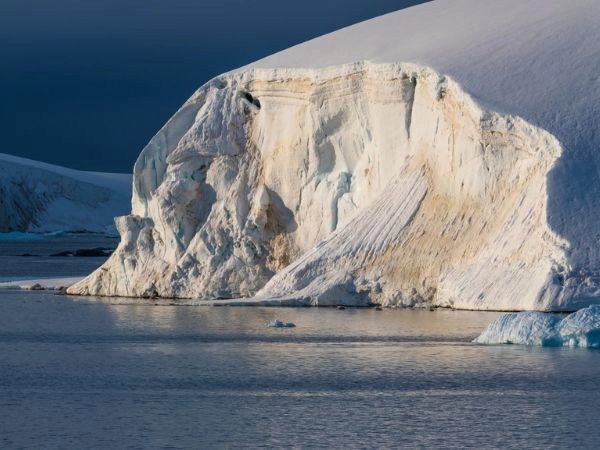Ammirare l’Isola Danco tra i ghiacciai dell’Antartide