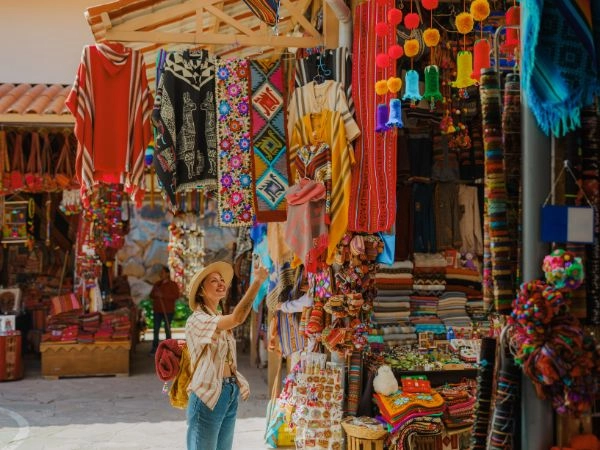 Godere il mercato colorato e artigianale di Pisac