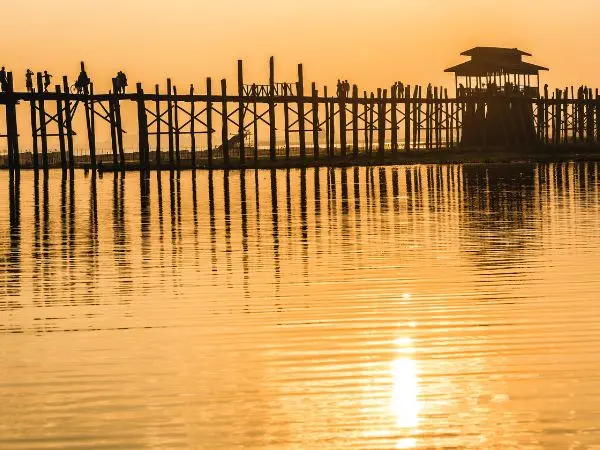 U Bein Bridge