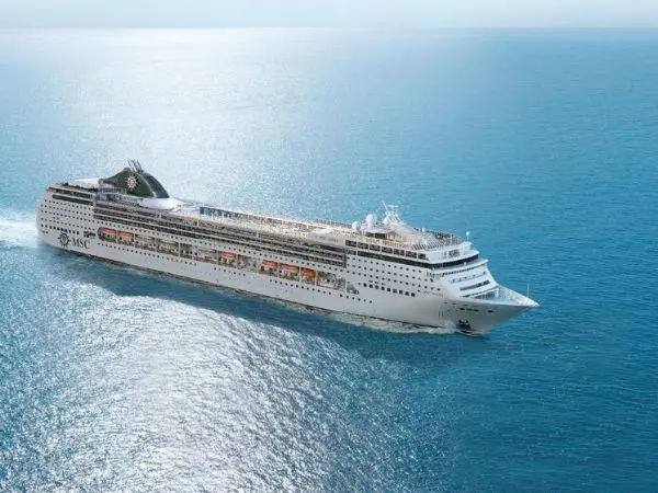 La nave MSC Opera