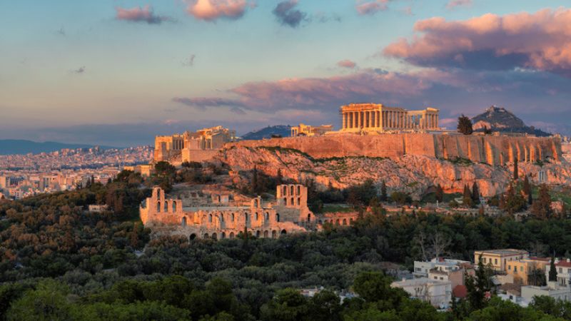 i rooftop bar più affascinanti con vista sull’Acropoli