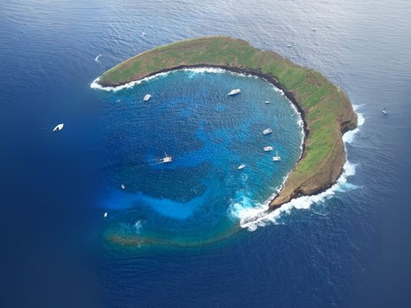 Molokini Crater