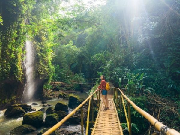 trekking bali