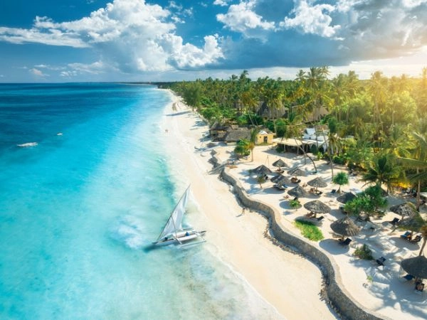 Zanzibar si colloca nell’Oceano Indiano come un arcipelago
