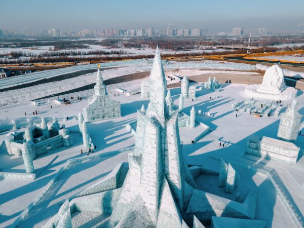 Festival internazionale delle sculture di ghiaccio e neve di Harbin in Cina