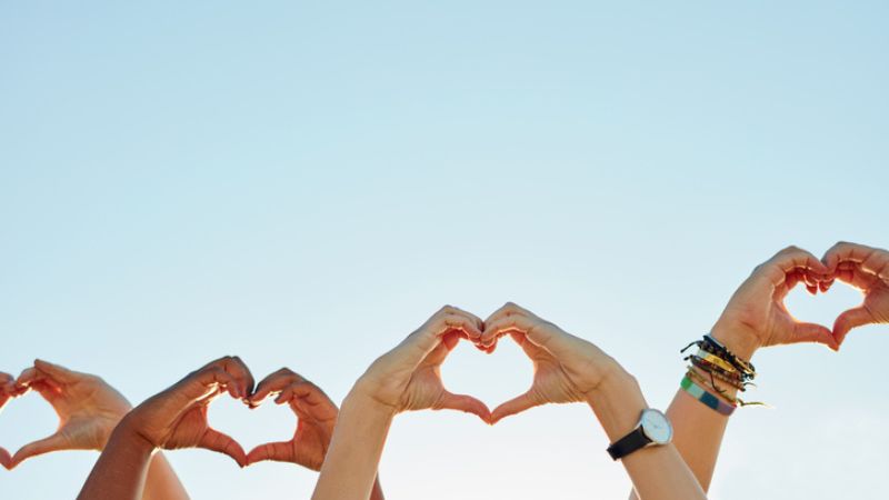Linguaggio del corpo nel mondo: gesti da evitare in viaggio