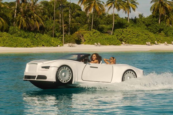 sun-siyam-iru-fushi-maldive-jet-car